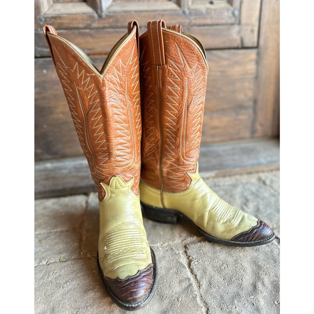 Vintage Women’s Tony Lama Black Gold Label Wing Tip Cowboy Boots Size 7